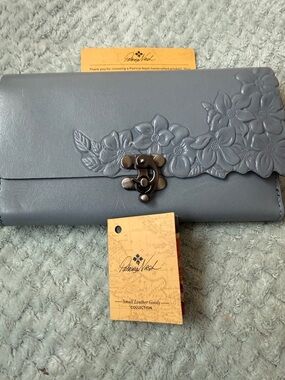 Patricia Nash Terresa wallet NEW Safflower Blue